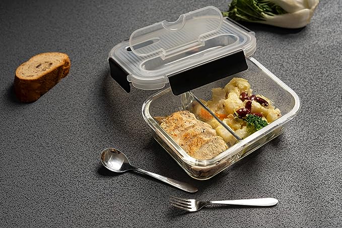 Genicook Divided Rectangle Borosilicate Glass Bento Box Container with Stainless Steel Utensils, 33.1oz, Microwavable