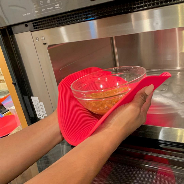 Safe Grabs 2 Color Bundle: Original Multi-Purpose Silicone Microwave Mat |  As Seen on Shark Tank, GMA & The View (BPA Free, Heat Resistant, Dishwasher